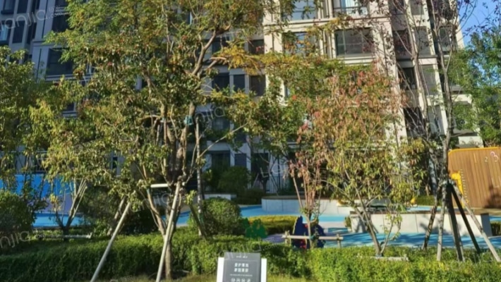 富禹东域外景图