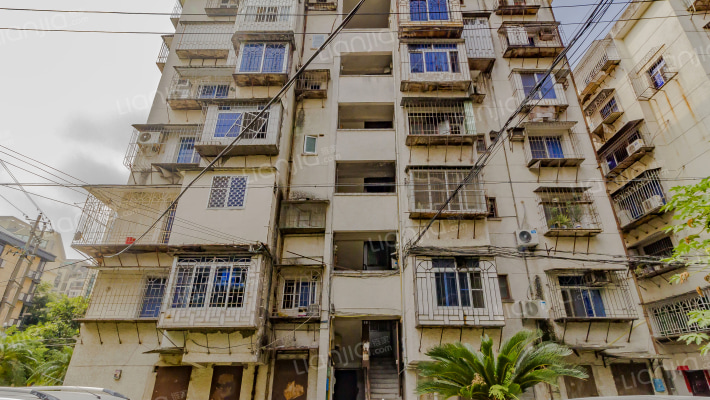 天城公寓外景图