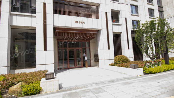 武汉正荣紫阙台房价怎么样正荣紫阙台房源户型图小区车位交通地址详情