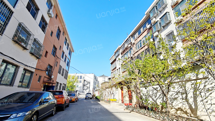 人事局宿舍外景图