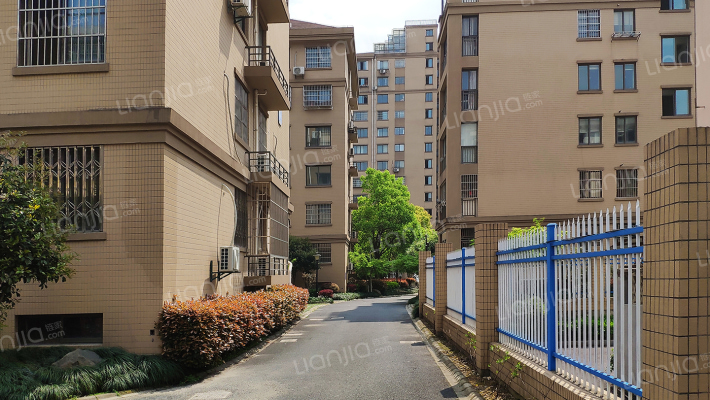 栖水珑庭外景图