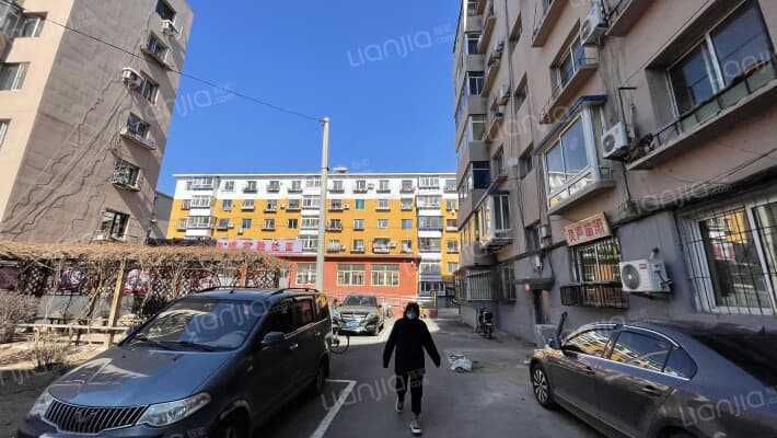 东胜小区外景图