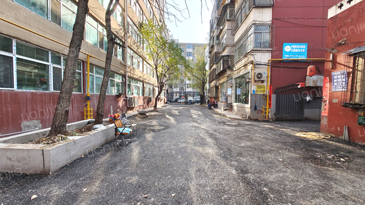 南海街塑料公司宿舍外景图