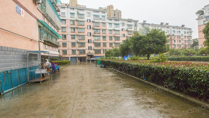 桃源欣城外景图