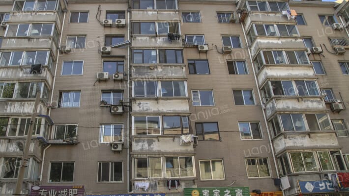 功勋街（胜利桥北商圈）外景图