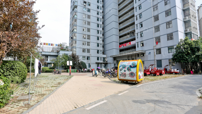 新苑小区外景图