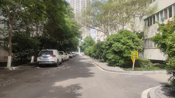 亚凯园小区外景图