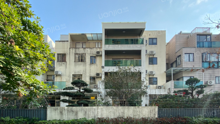 水漾林庭外景图