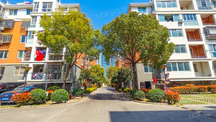 枫园小区外景图