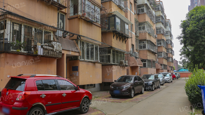 林苑小区外景图