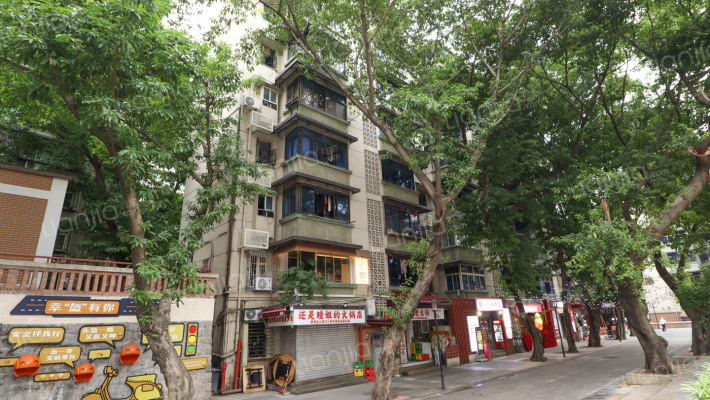 劳动二村外景图