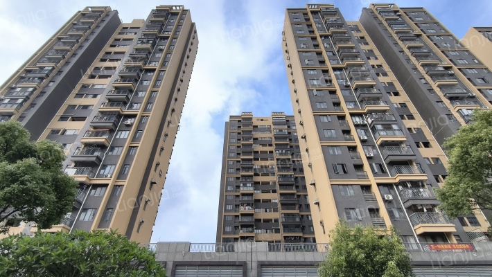 富盈松湖公馆外景图