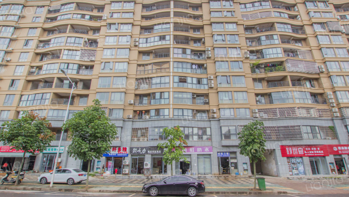 五亭雅苑香格里拉外景图