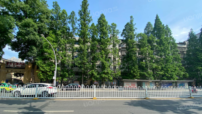 襄州区机关事务管理局外景图