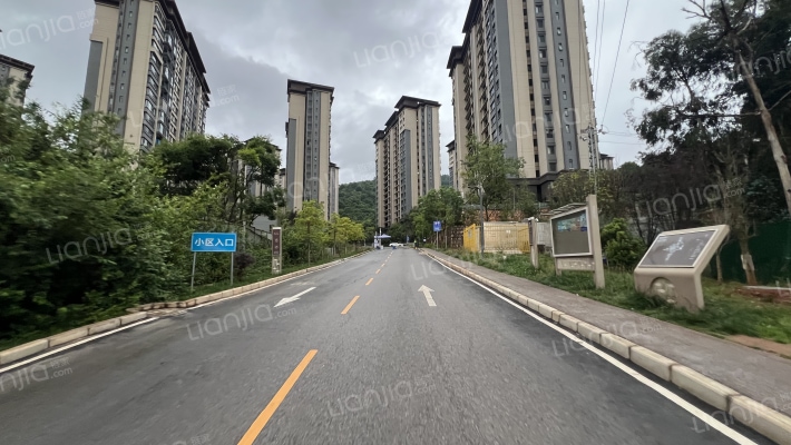 鱼先生的社区外景图