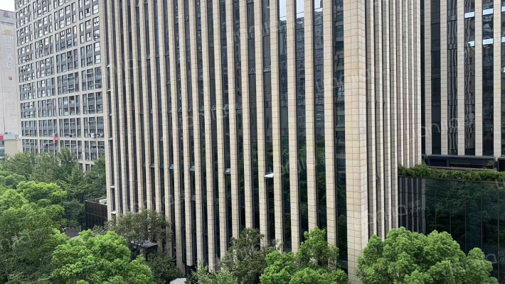 麦道大厦外景图