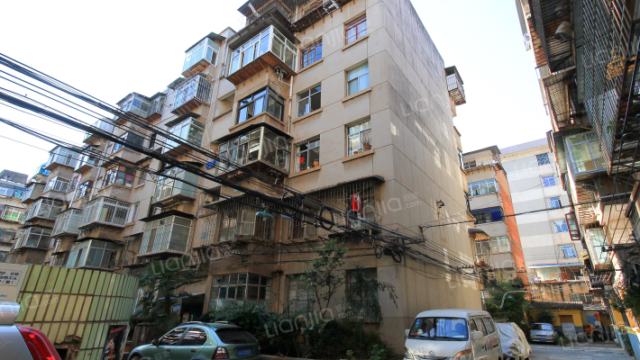 印刷厂职工宿舍外景图