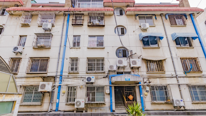 利苑新村一区外景图