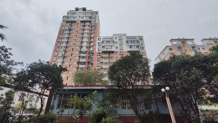 水景南岸外景图