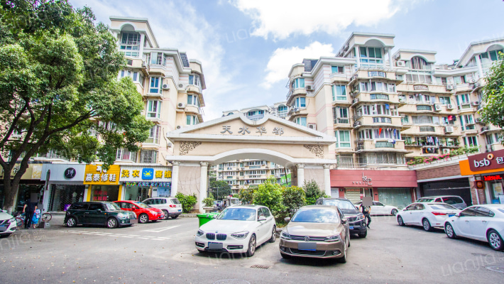 天水华都外景图