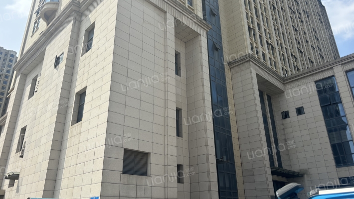 润丰公寓外景图