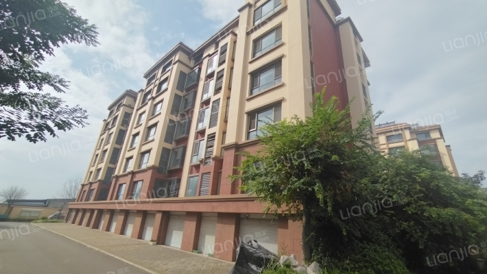 泰和家园外景图