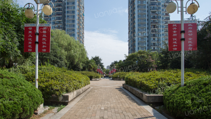 中央花园邻芳居外景图