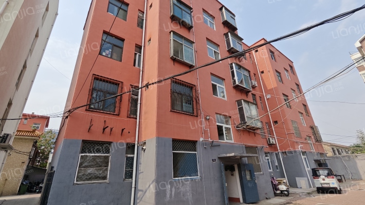 人民保险宿舍外景图