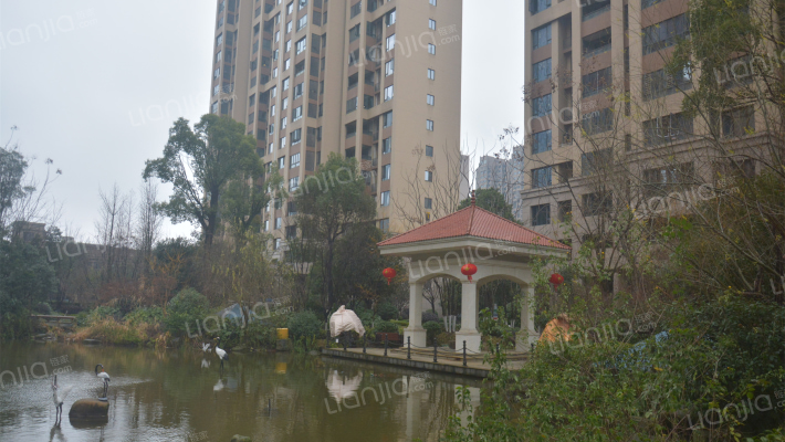 长房东云台外景图