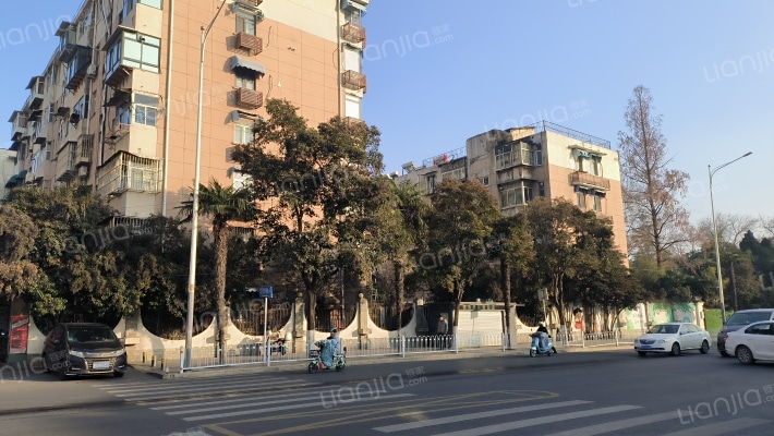 解放路29号院外景图