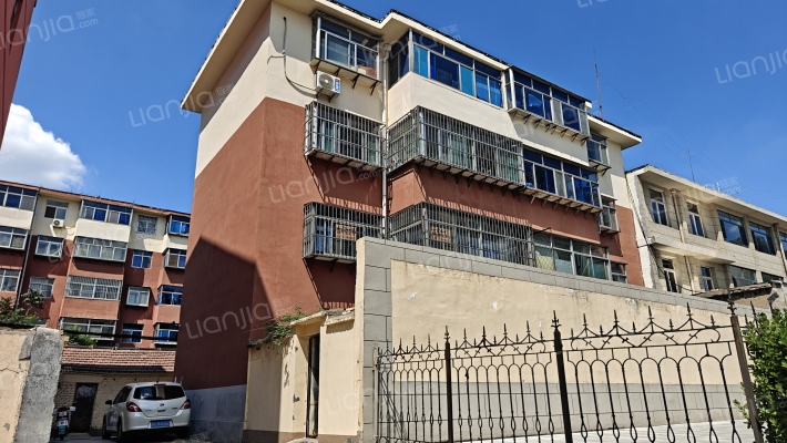 松岭东路外景图