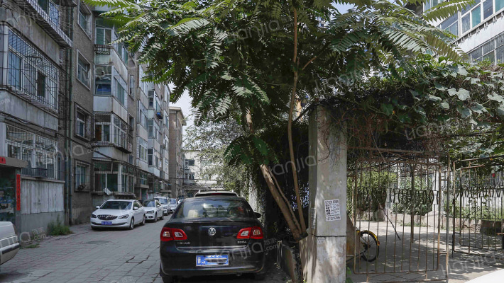 山西省农行宿舍外景图