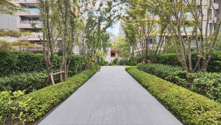 渝悦江宸外景图