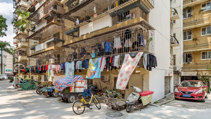 罗湖金岸大厦外景图