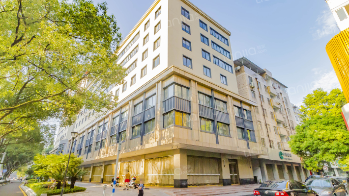 烟草大楼外景图