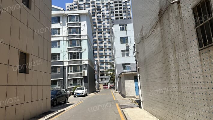 行政街52号外景图