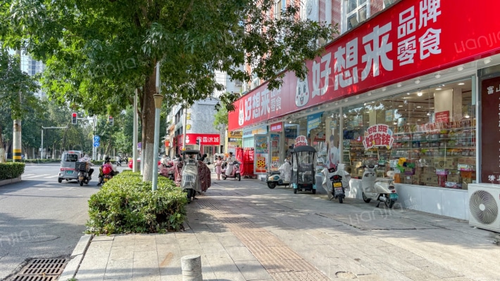 骏马路与迅达路交叉口东北侧蔡金英房屋外景图
