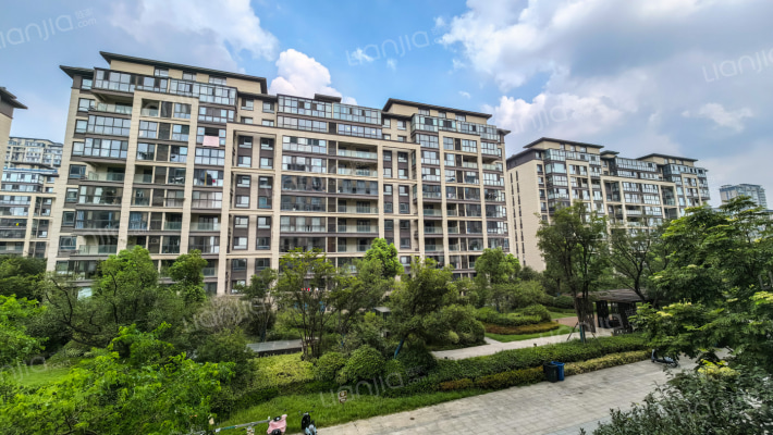 天颐城和园外景图