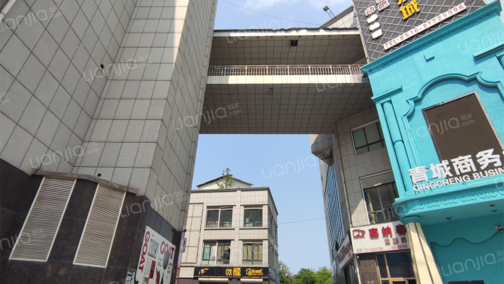 龙城国际外景图