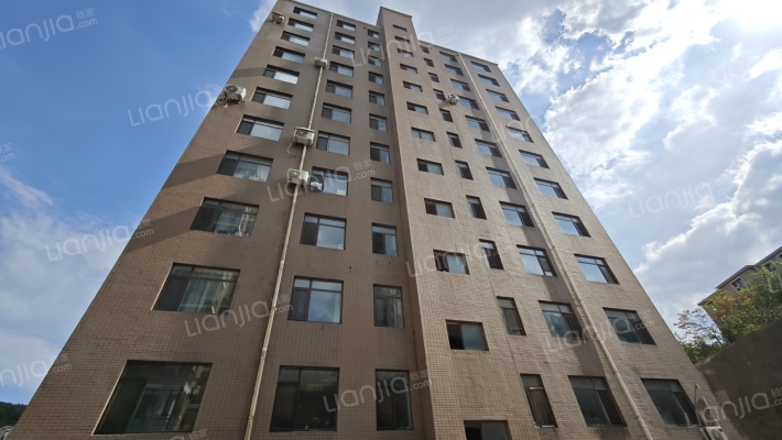 圣苑山水外景图