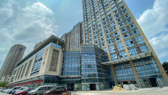 亿联广场外景图