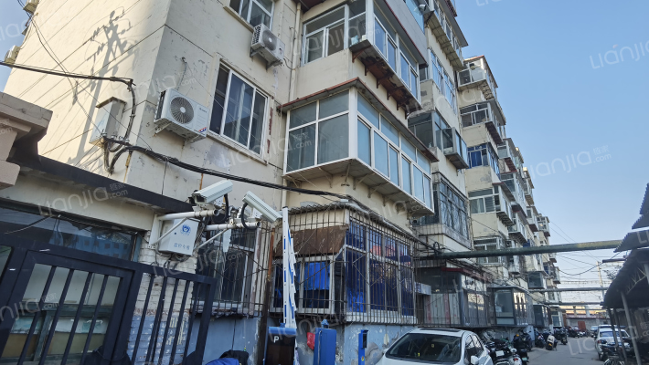 北焦宿舍四号院外景图