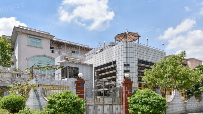 莲花山庄芙蓉苑外景图