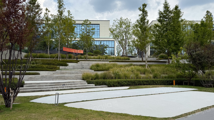 中交重庆总部基地外景图