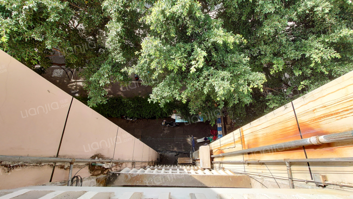 微波局宿舍外景图