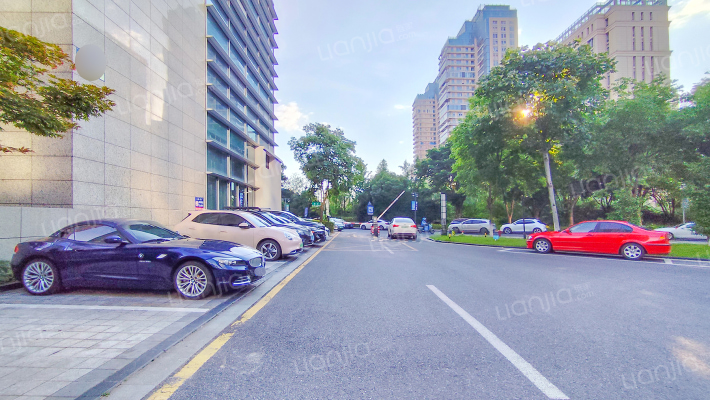 金泰商城外景图