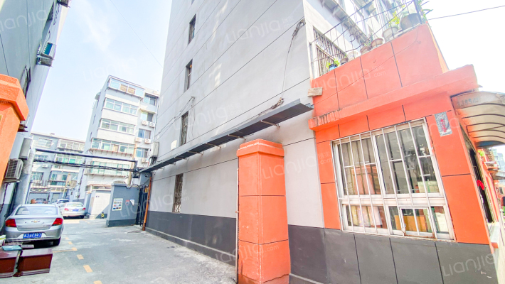 御座宾馆宿舍外景图