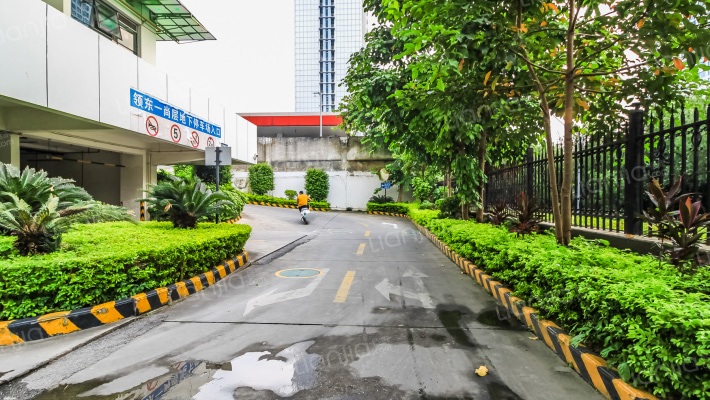 领东尚层外景图