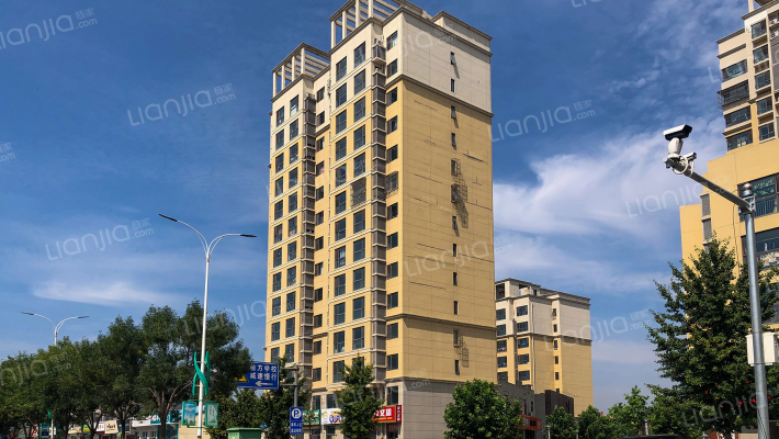 聚财园小区外景图