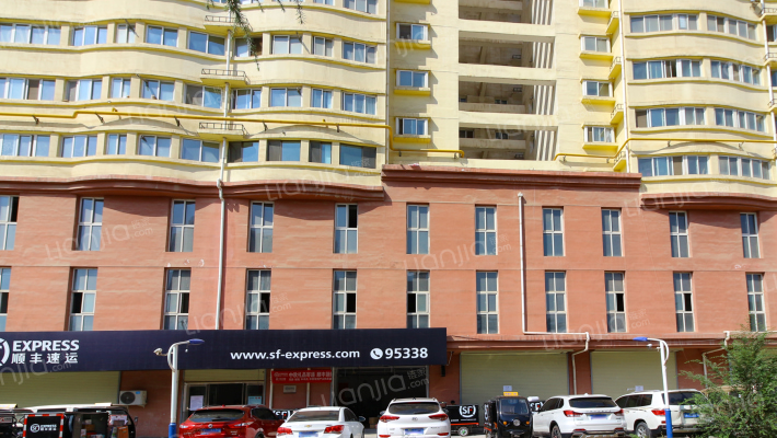 果品家属院外景图